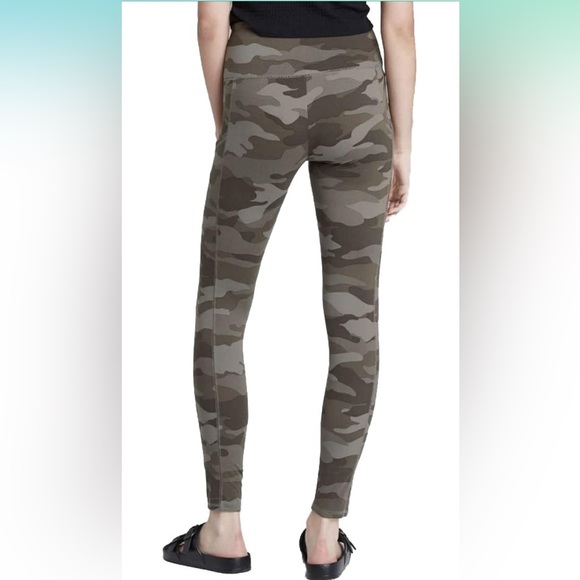 Wild Fable High-Rise Leggings - Picture 2 of 3